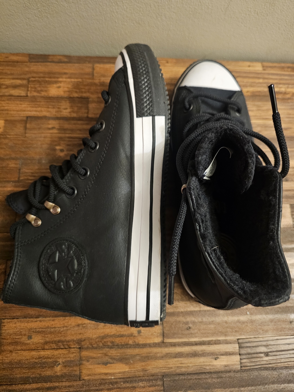 Converse Men’s Black High-Top Sneakers